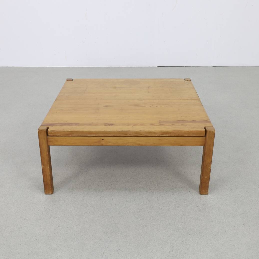 Vintage Coffee Table in Pinewood by Ilmari Tapiovaara, 1960s