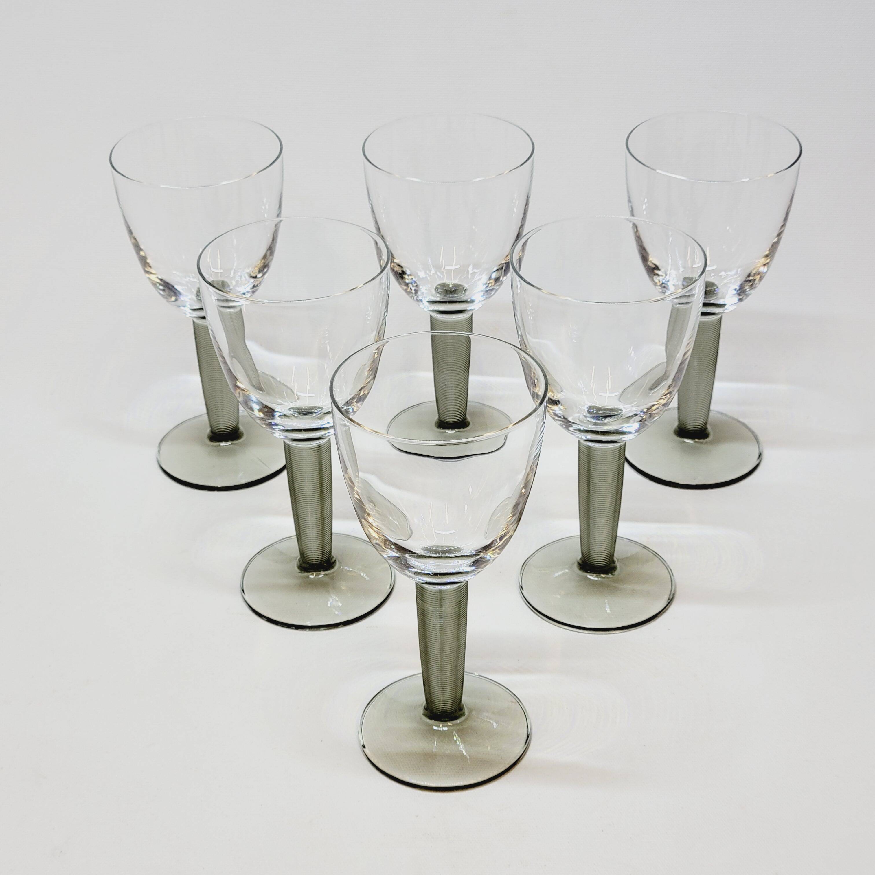 6 verres à vin vintage Bormioli Rocco en cristal gris strié