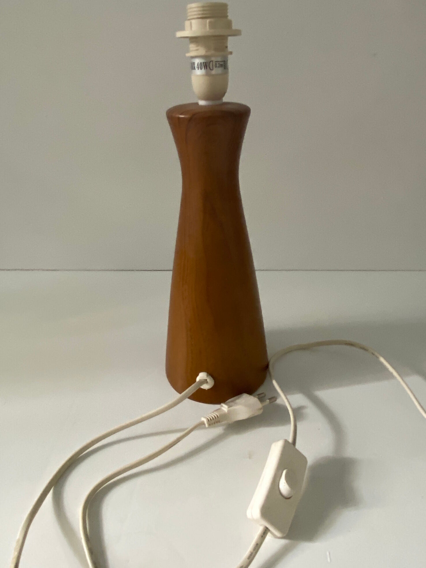 Ceramic lamp, Scandinavian spirit, wood pattern