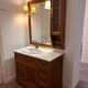 Meuble de toilettes / salle de bain