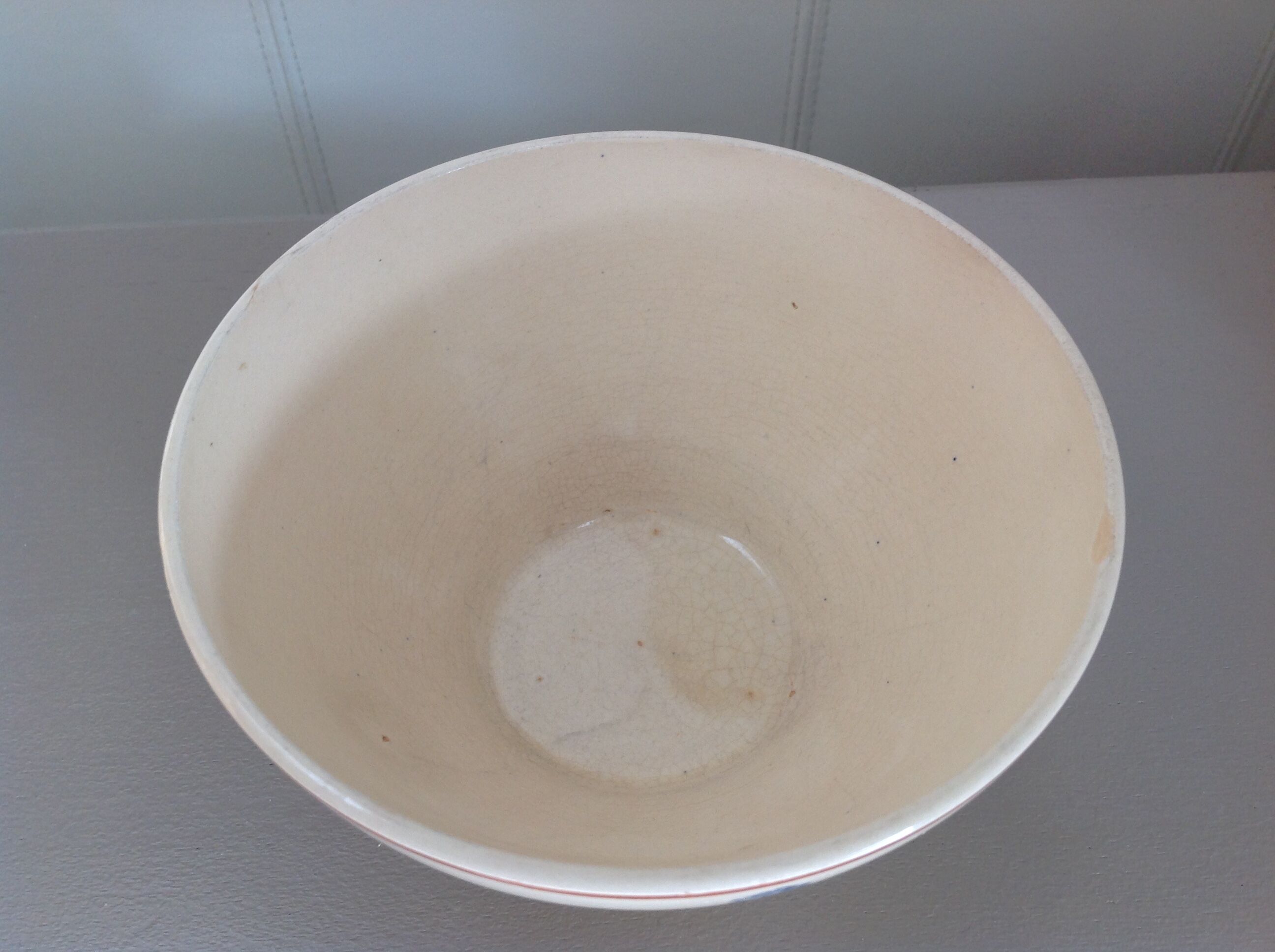 Old pea Bowl and edging Brown Sarreguemines/vintage years 50-60