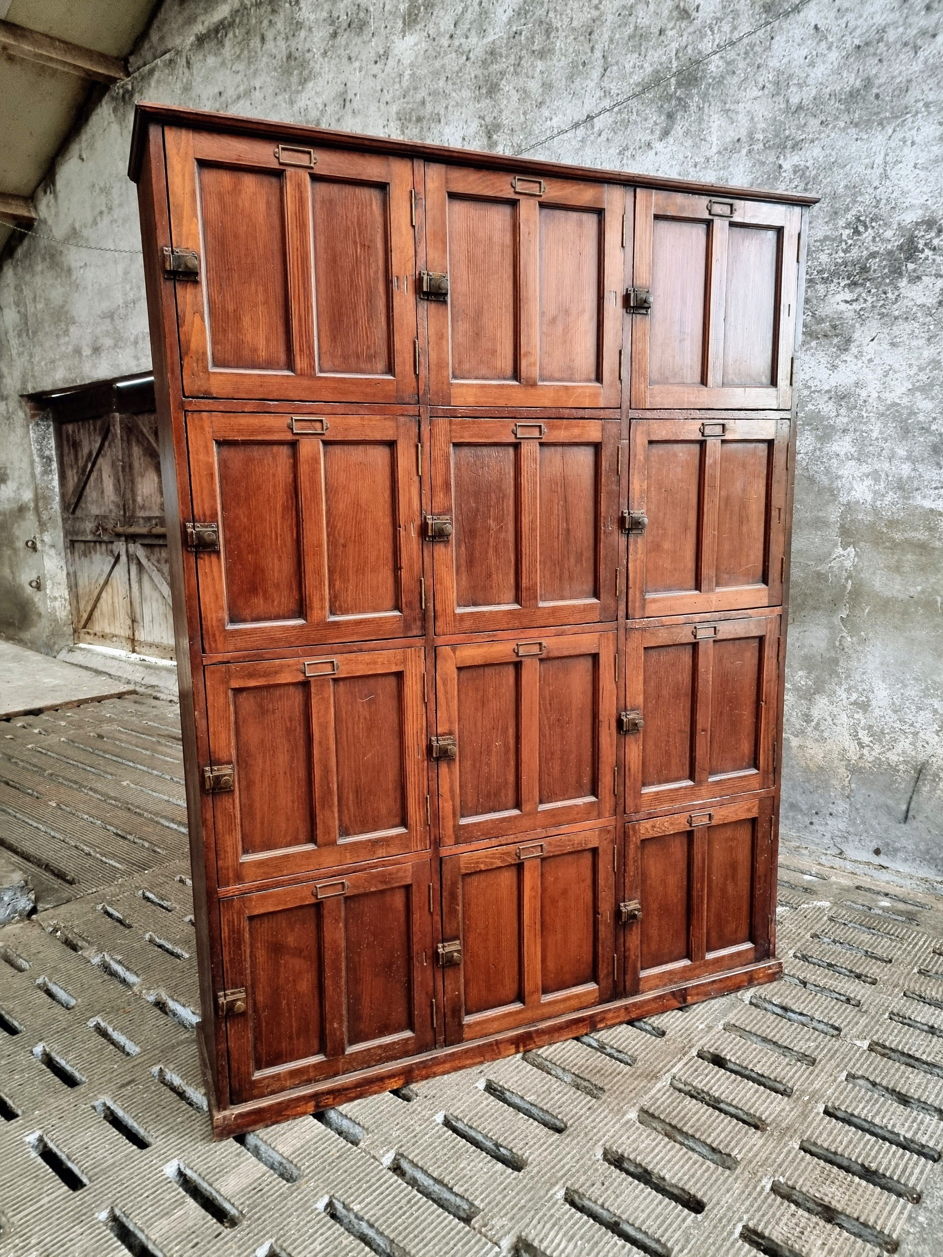 Antique cabinet office cabinet locker sideboard