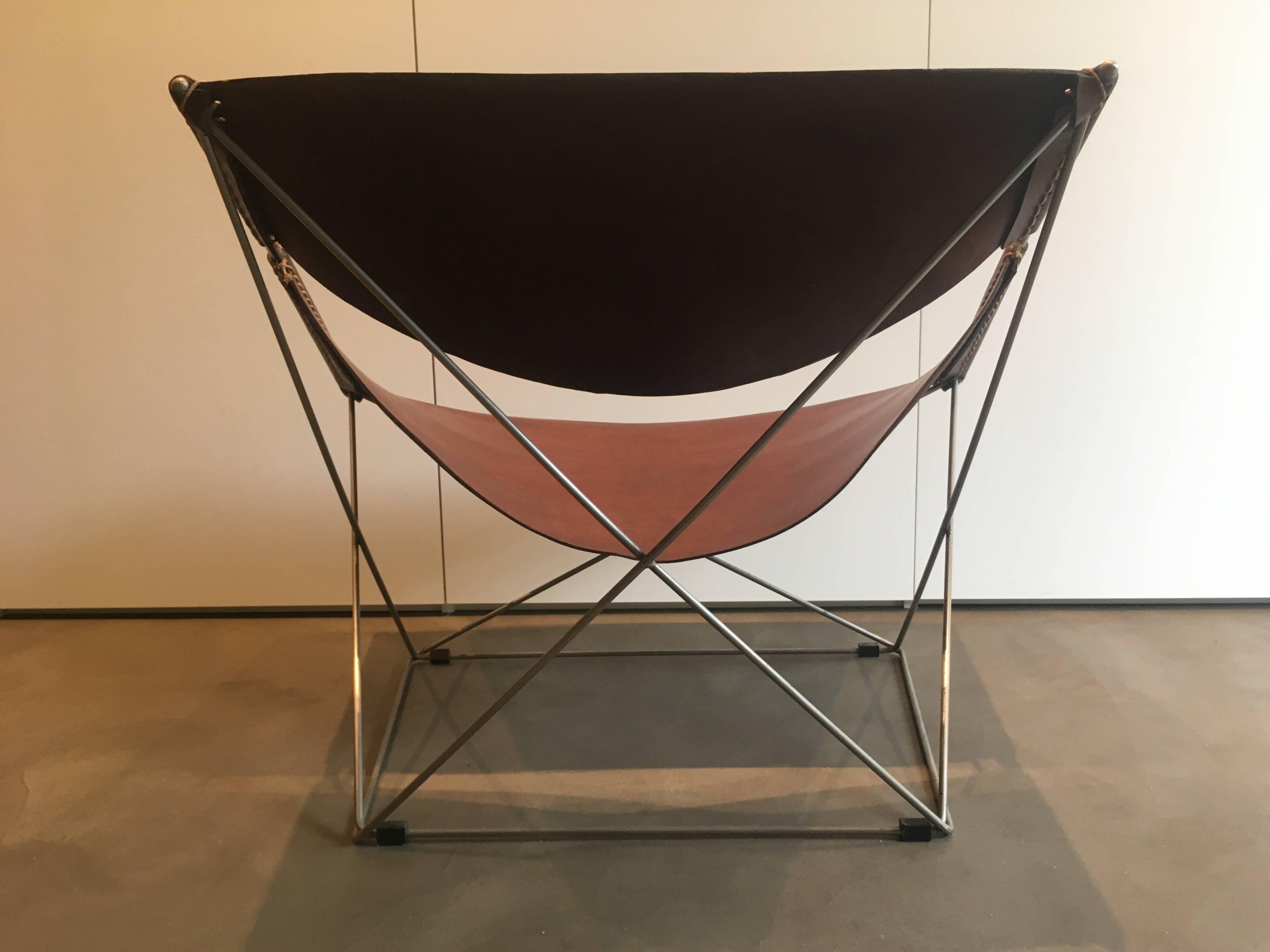 Butterfly Chair (F675) 1963