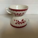 8 anciennes tasses faïence fleurs grenat au pochoir