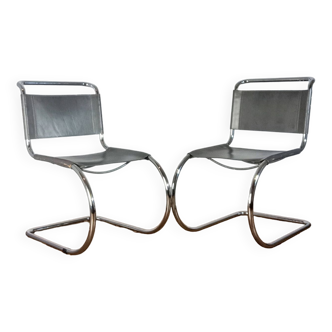 Chaises MR10 par Ludwig Mies Van Der Rohe