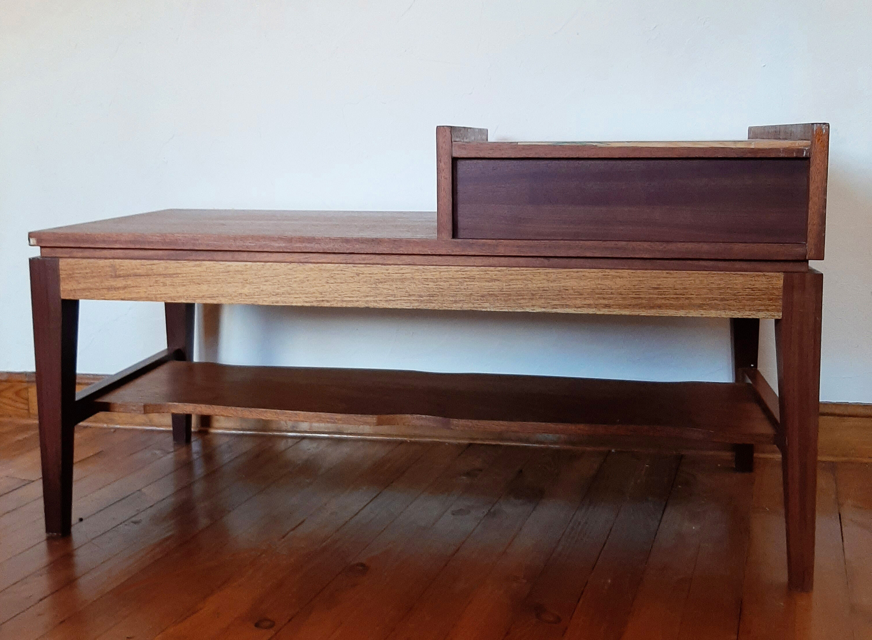 Vintage entry furniture console