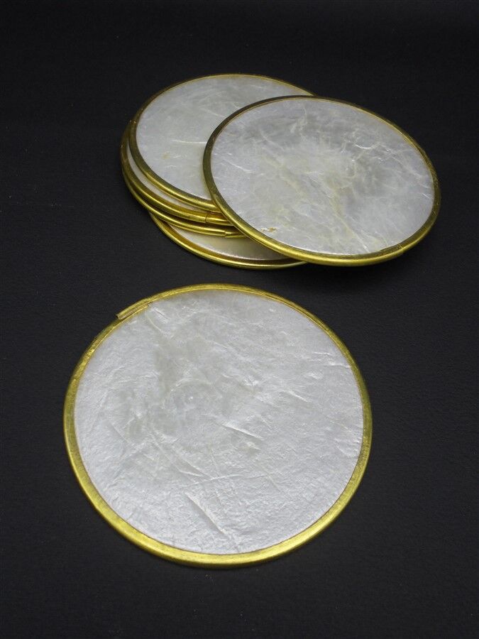 Set of 6 mother-of-pearl coasters