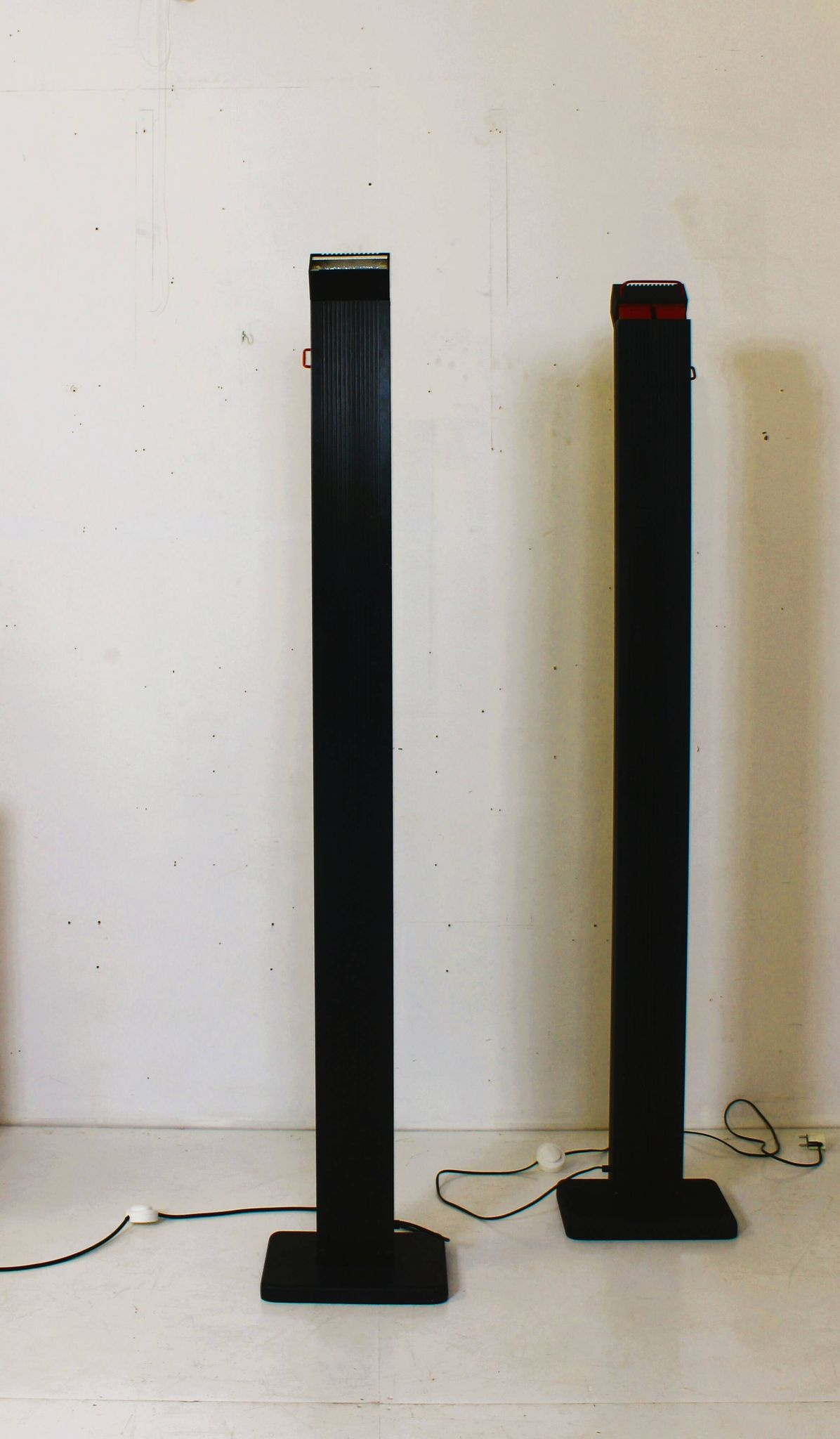 Pair of vintage Italian floor lamps "Zagar" by Silvio Carpani for Stil