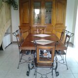 Chaise en merisier massif et fer
