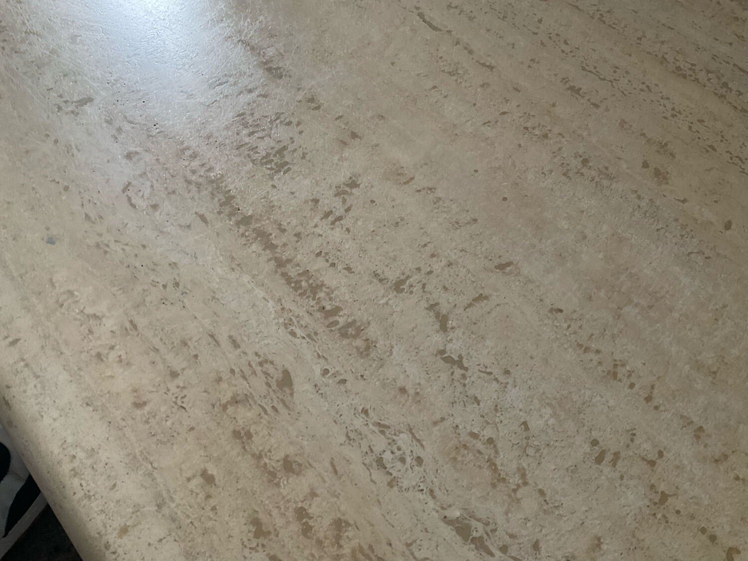 Table basse en travertin des années 70