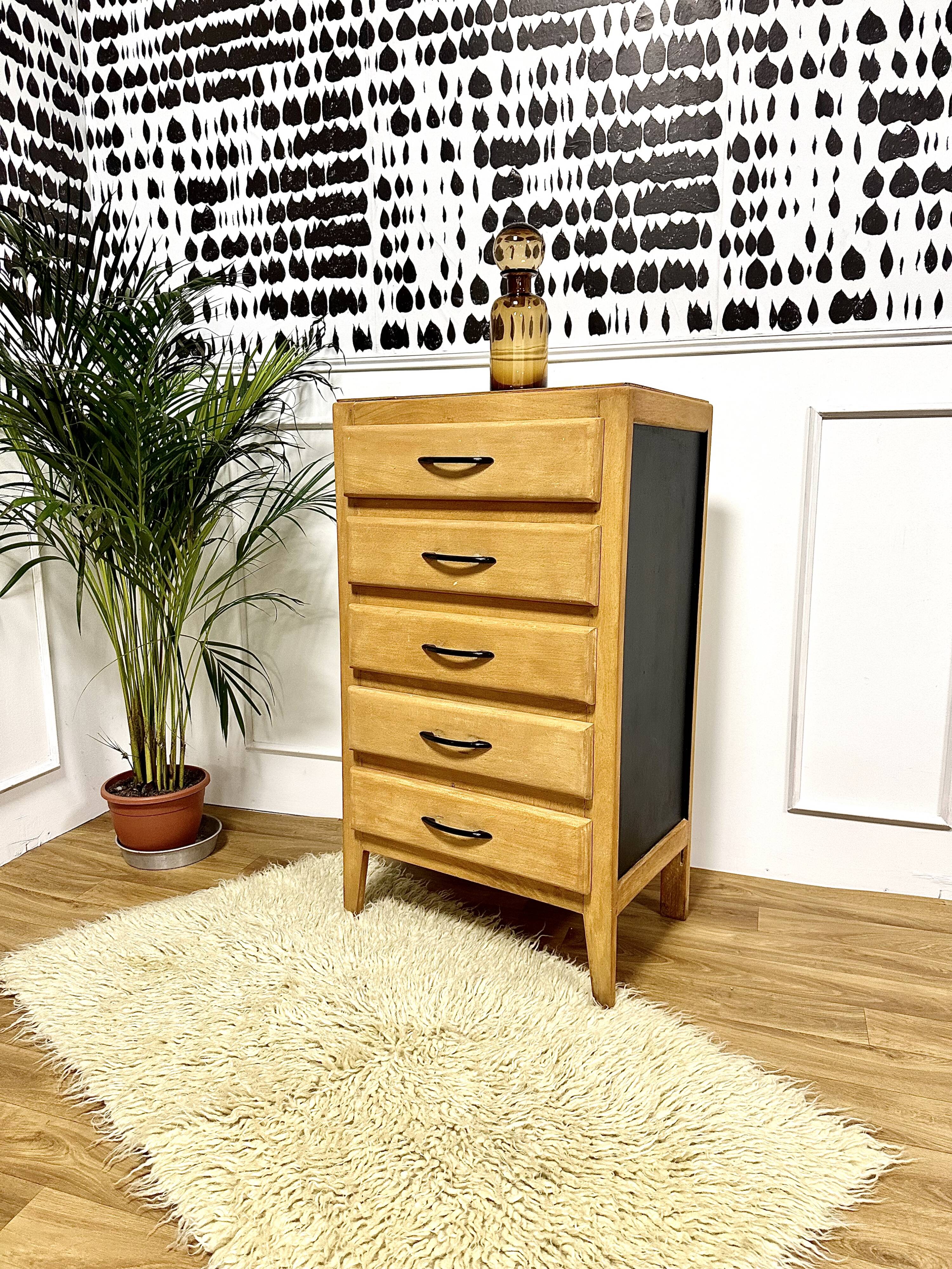 Vintage 50s ragpicker