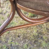 8 chaises et table en bois cintré, Empire Austro-Hongrois années 1900-1930