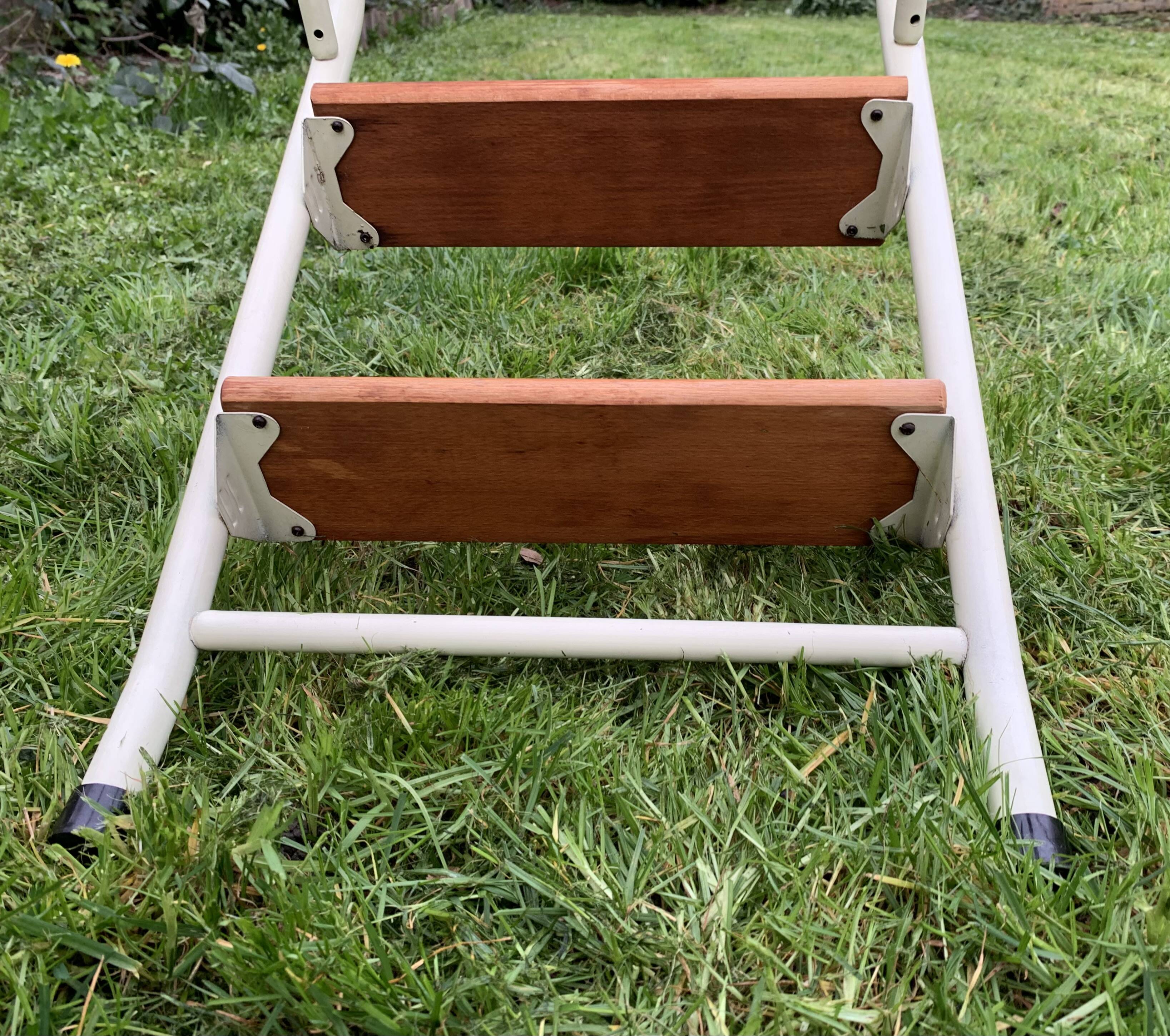 Vintage stepladder in Formica, wood and chromed metal
