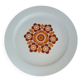 Old plate with 70s patterns