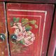 Enfilade, banc en bois laqué rouge à décor floral polychrome, Chine XIXème