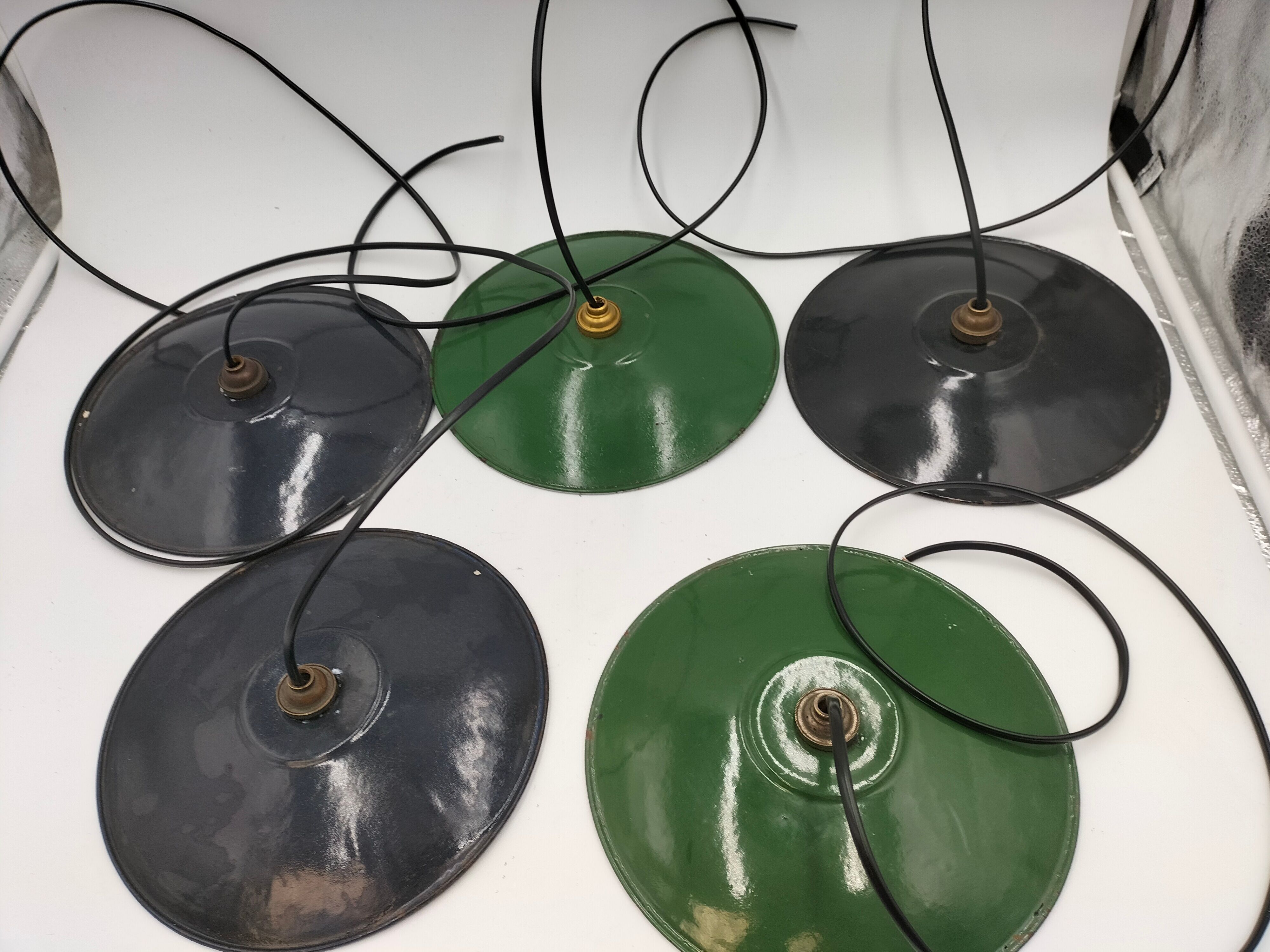 Enamelled old lamp series