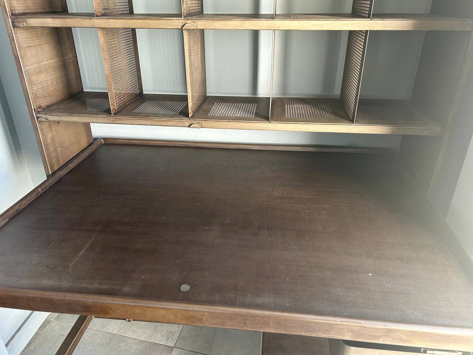 Postal sorting furniture with stool