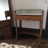 Toilet furniture
