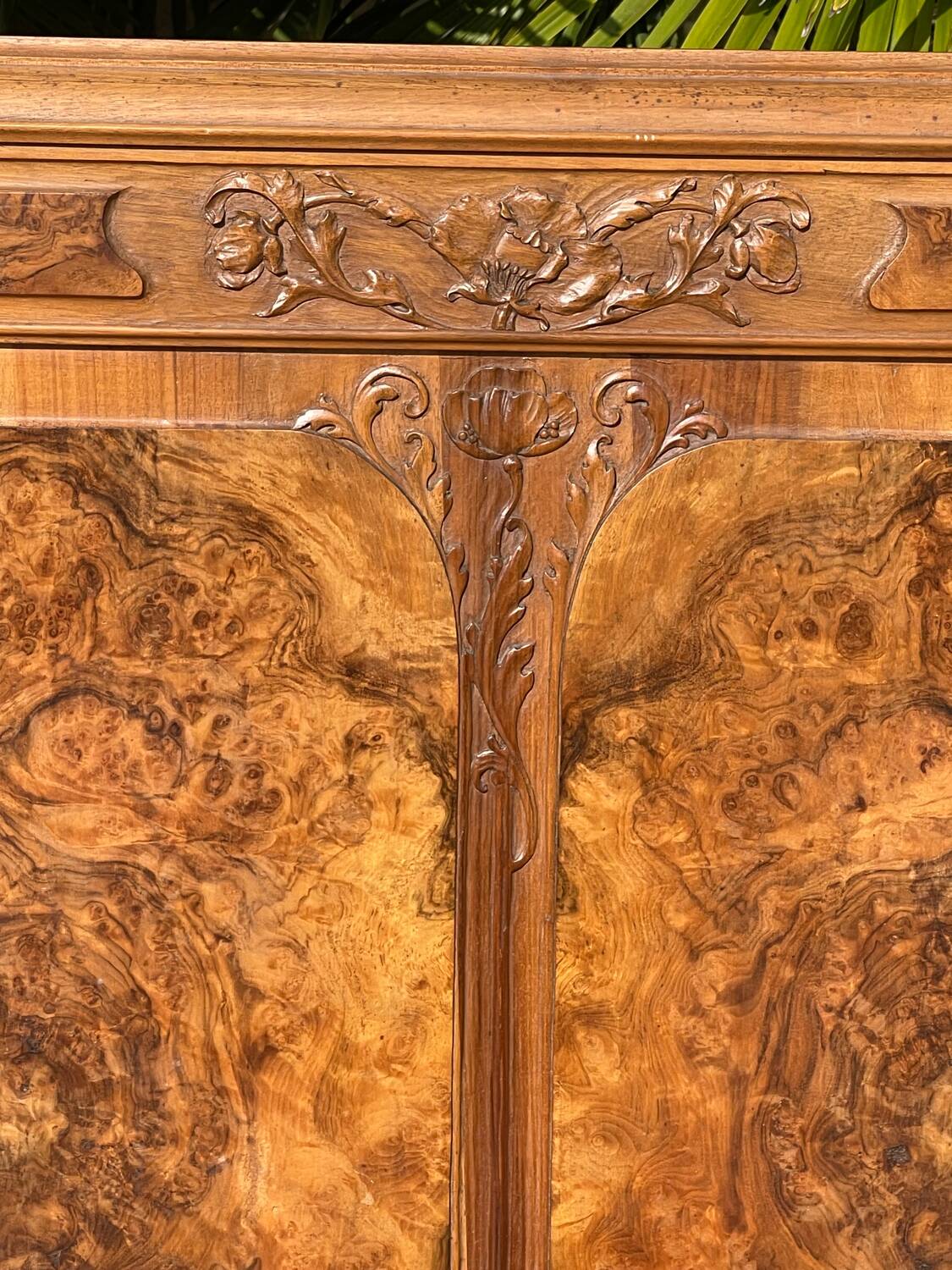 Paire de Lits Style Art Nouveau