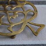Brass table mat