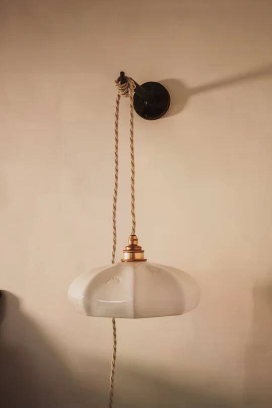 MARIA - Enameled Porcelain - Portable Lamp