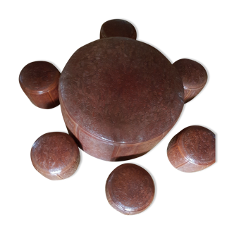 Salon of leather poufs of Peru