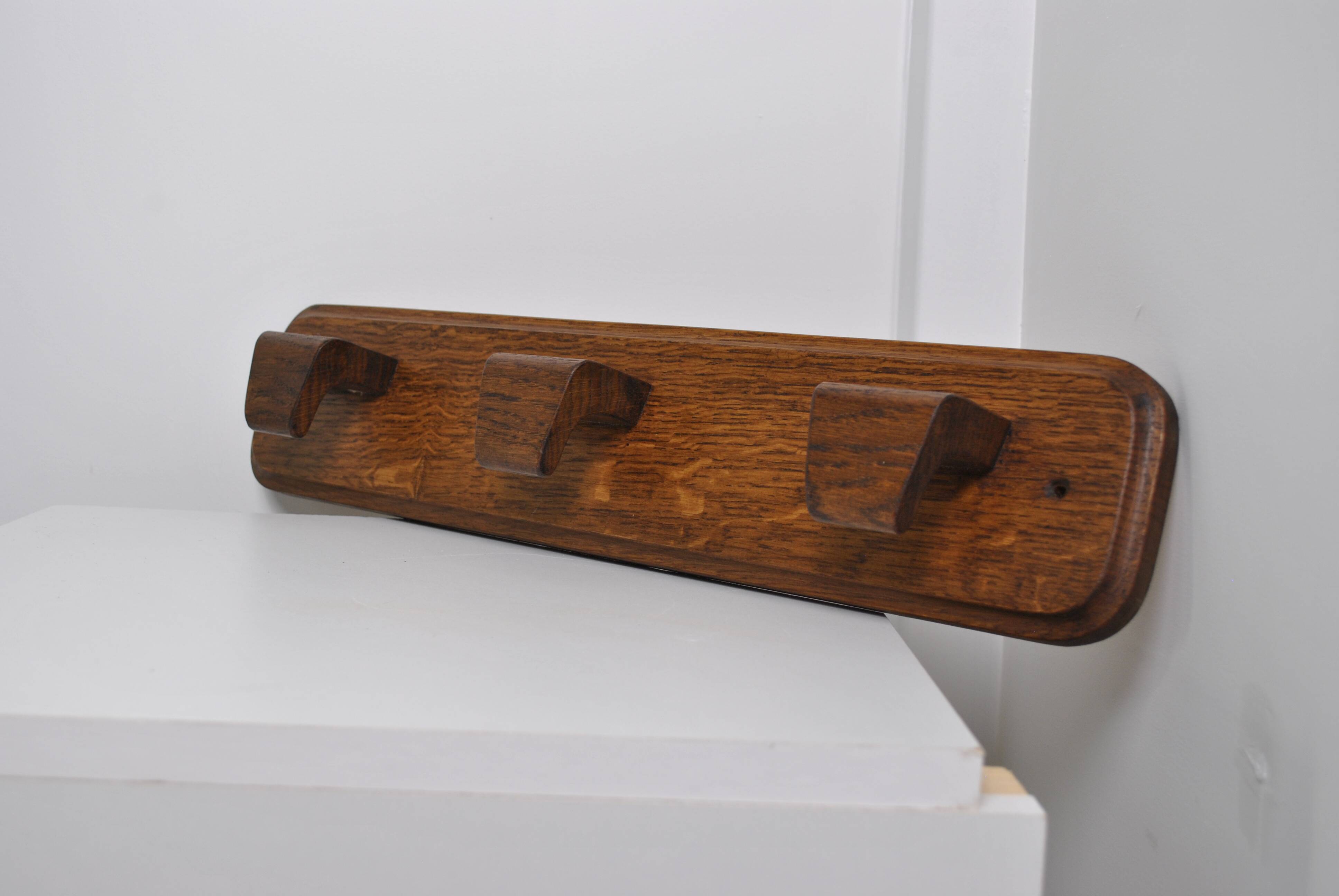 Wall mounted oak coat rack 1950
