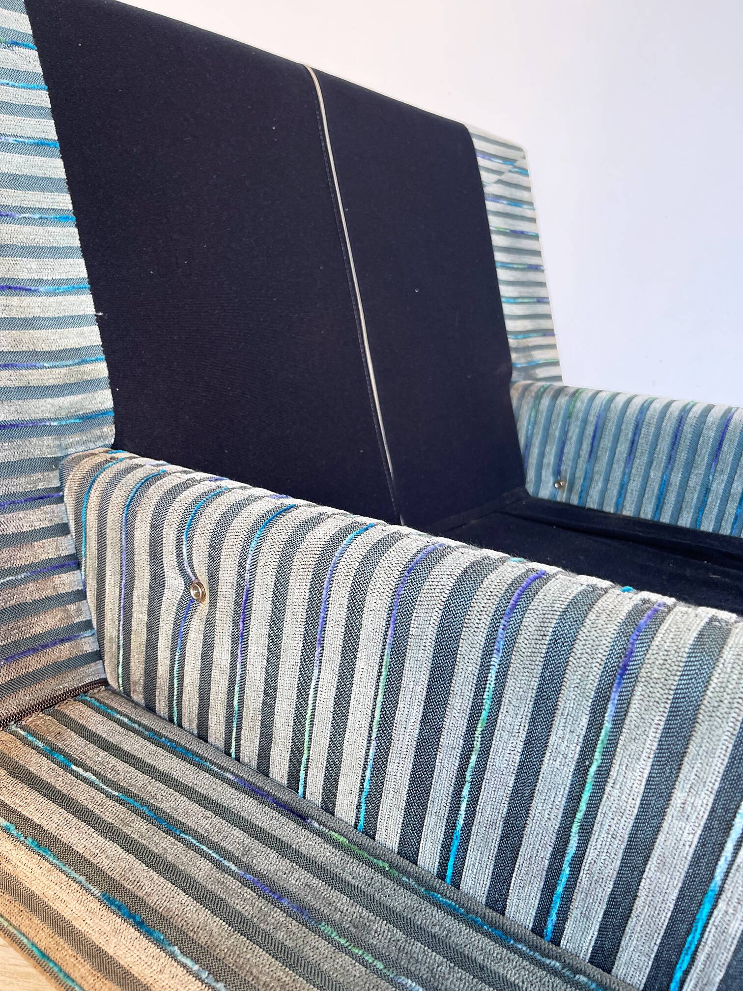 Fauteuil Grand Post Moderne des années 1980