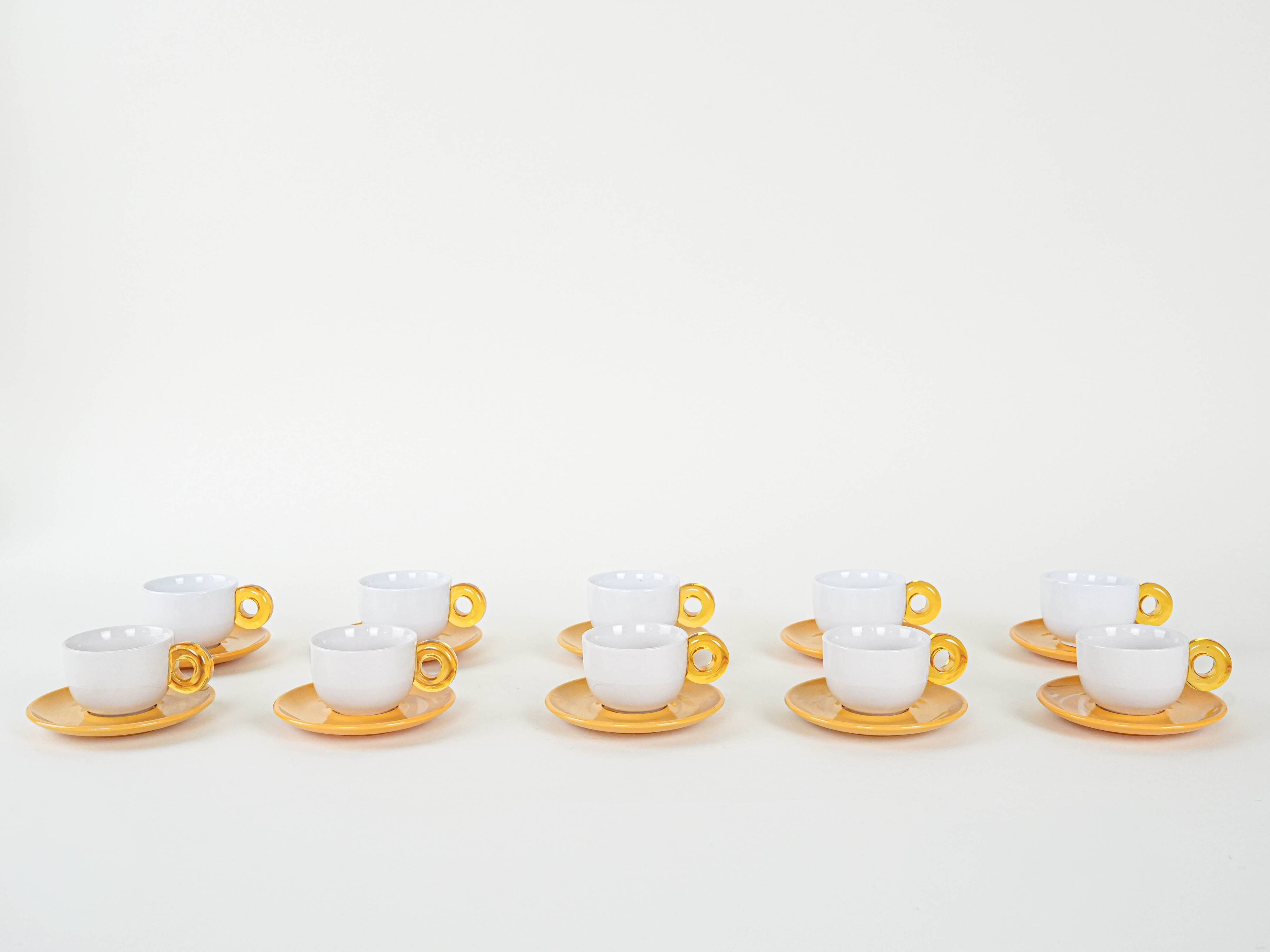 Set of porcelain cups, Italian design, 1970s, production: Italy