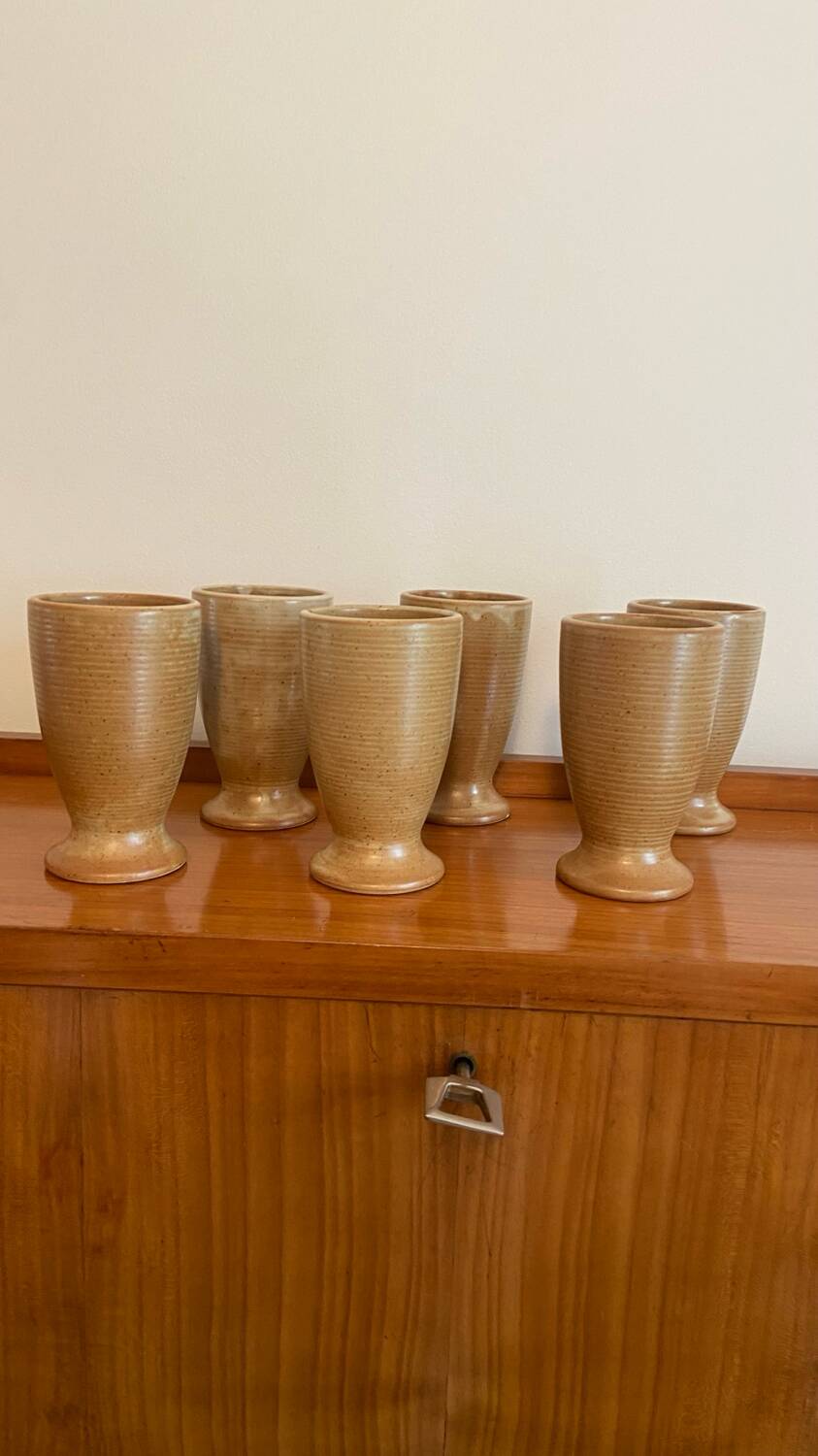 Set of 6 glasses / mugs in stoneware, vintage 1970.