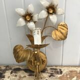 OLIVE BRASS FLOWER WALL LAMP