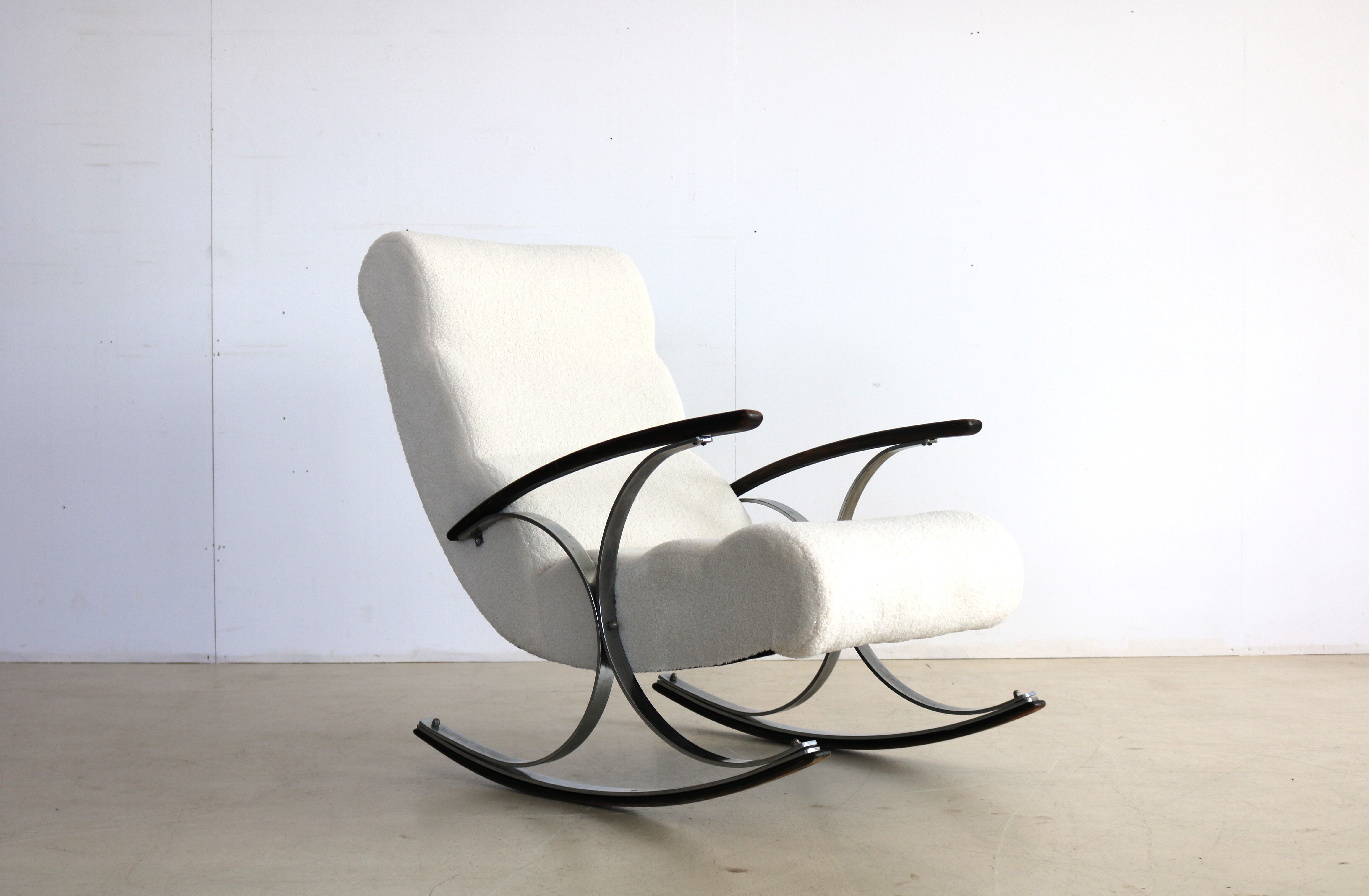 Vintage rocking chair