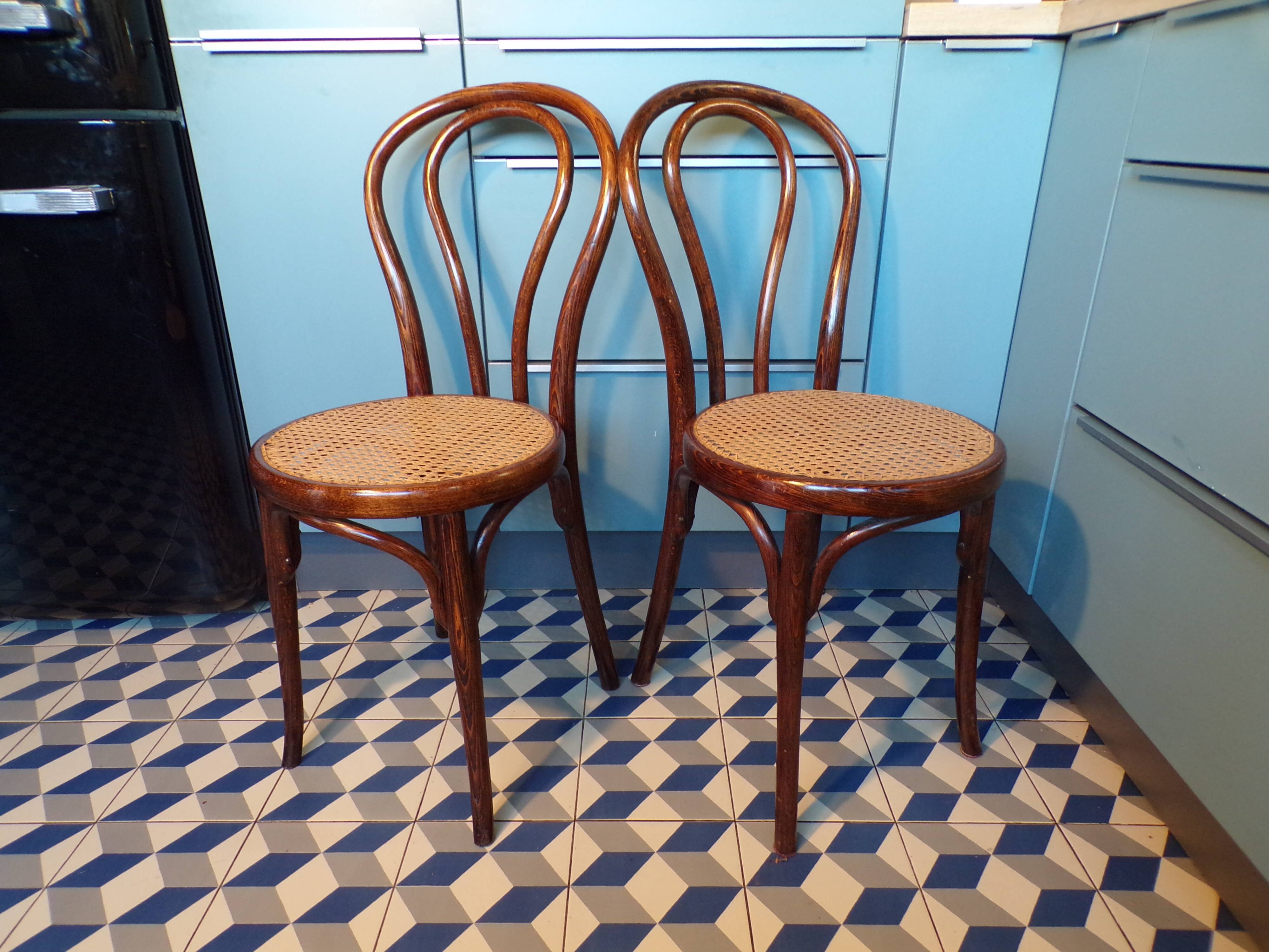 Paire de chaises Thonet n°18