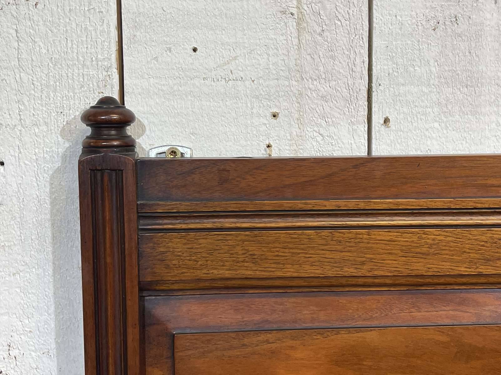 English walnut shelf from the early 20th century.