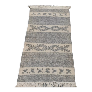 tapis fait main traditionnel