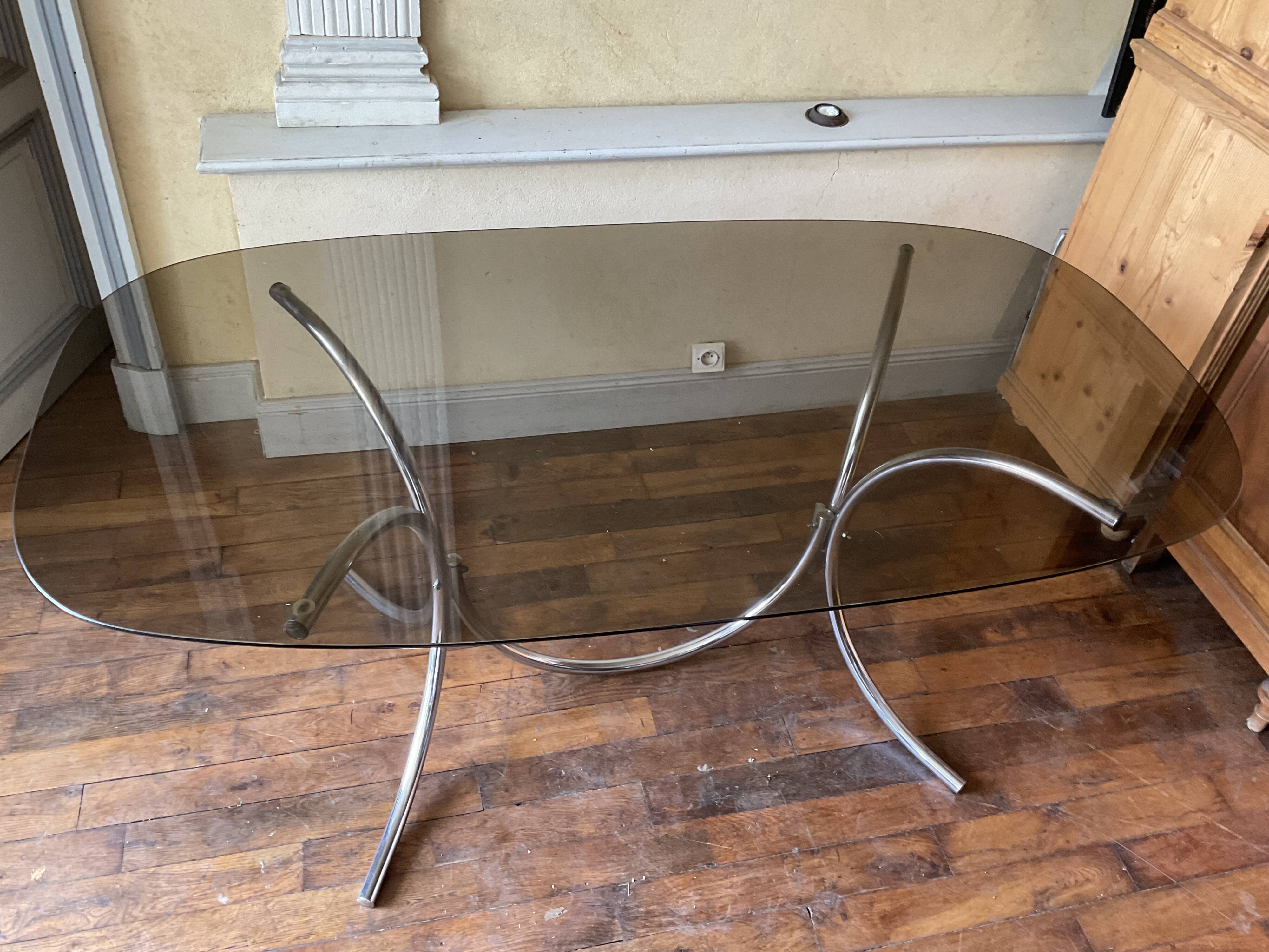 Living room table in smoked glass and vintage metal