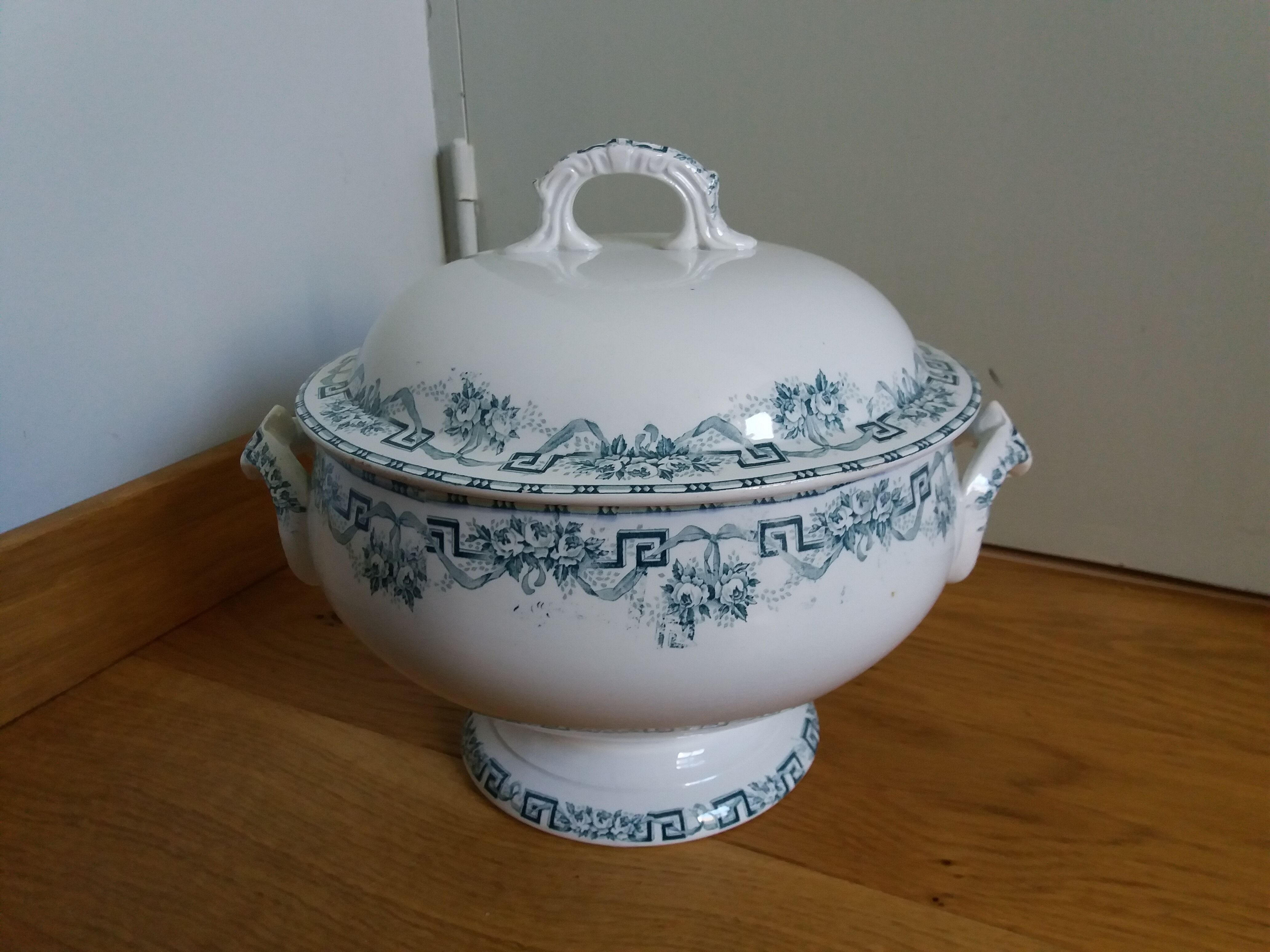 Iron Earth Soup Tureen Moulin des Loups and Hamage Athens Model