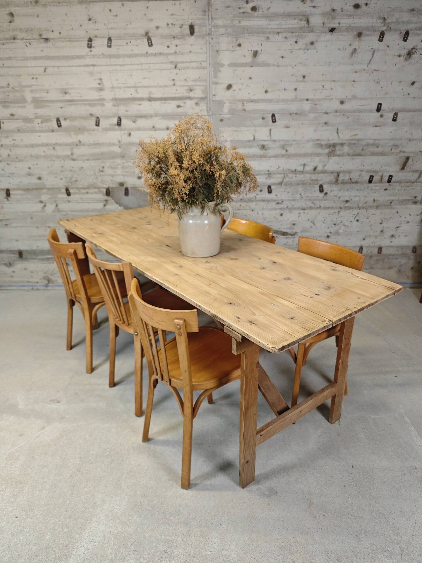 Pine garden table