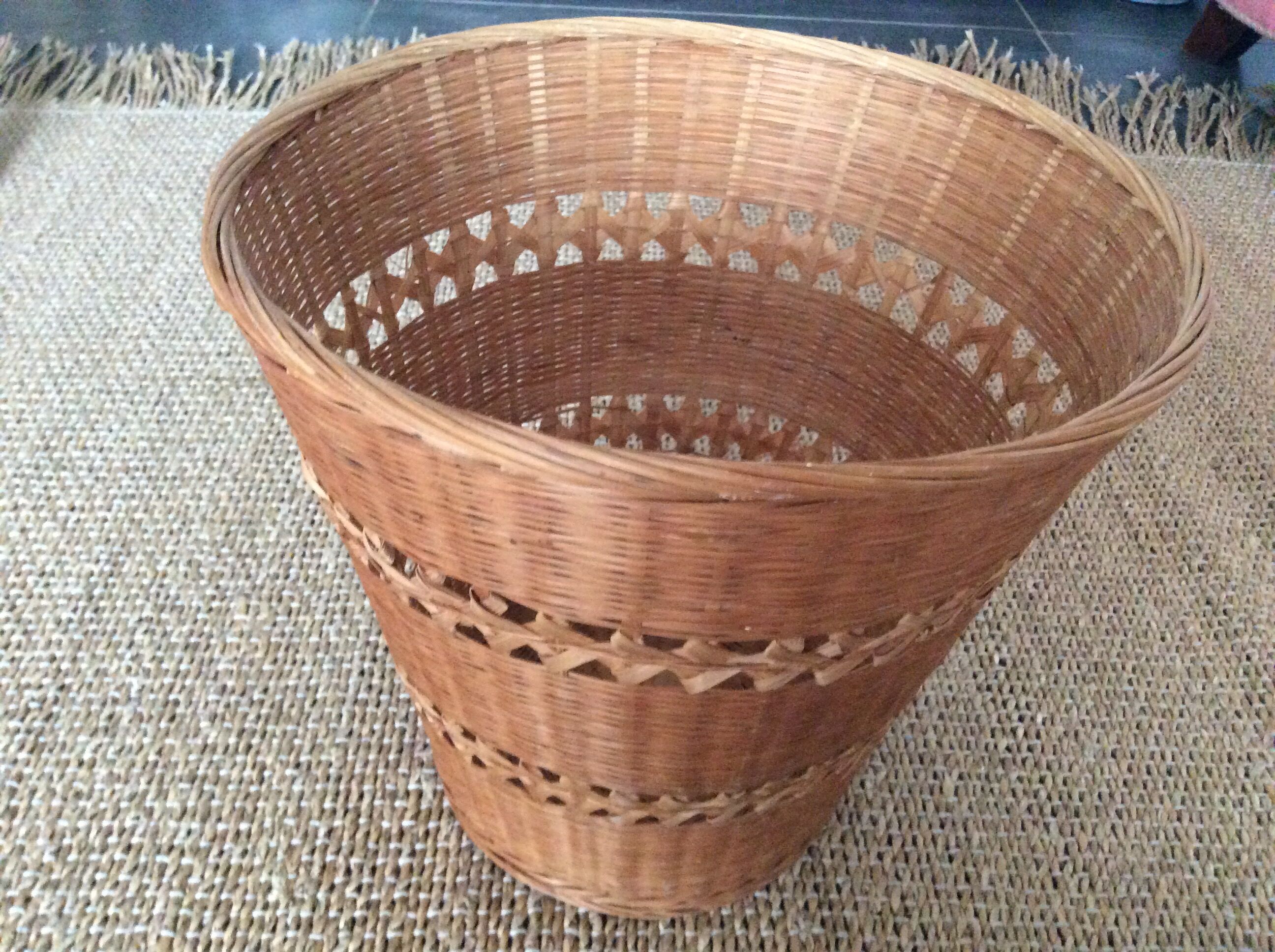 Wicker basket