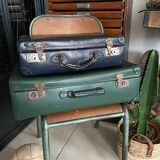 Set of 2 vintage suitcases