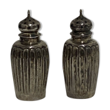 Pair of salt shakers sprinkler sprinkler solid silver period 18th century