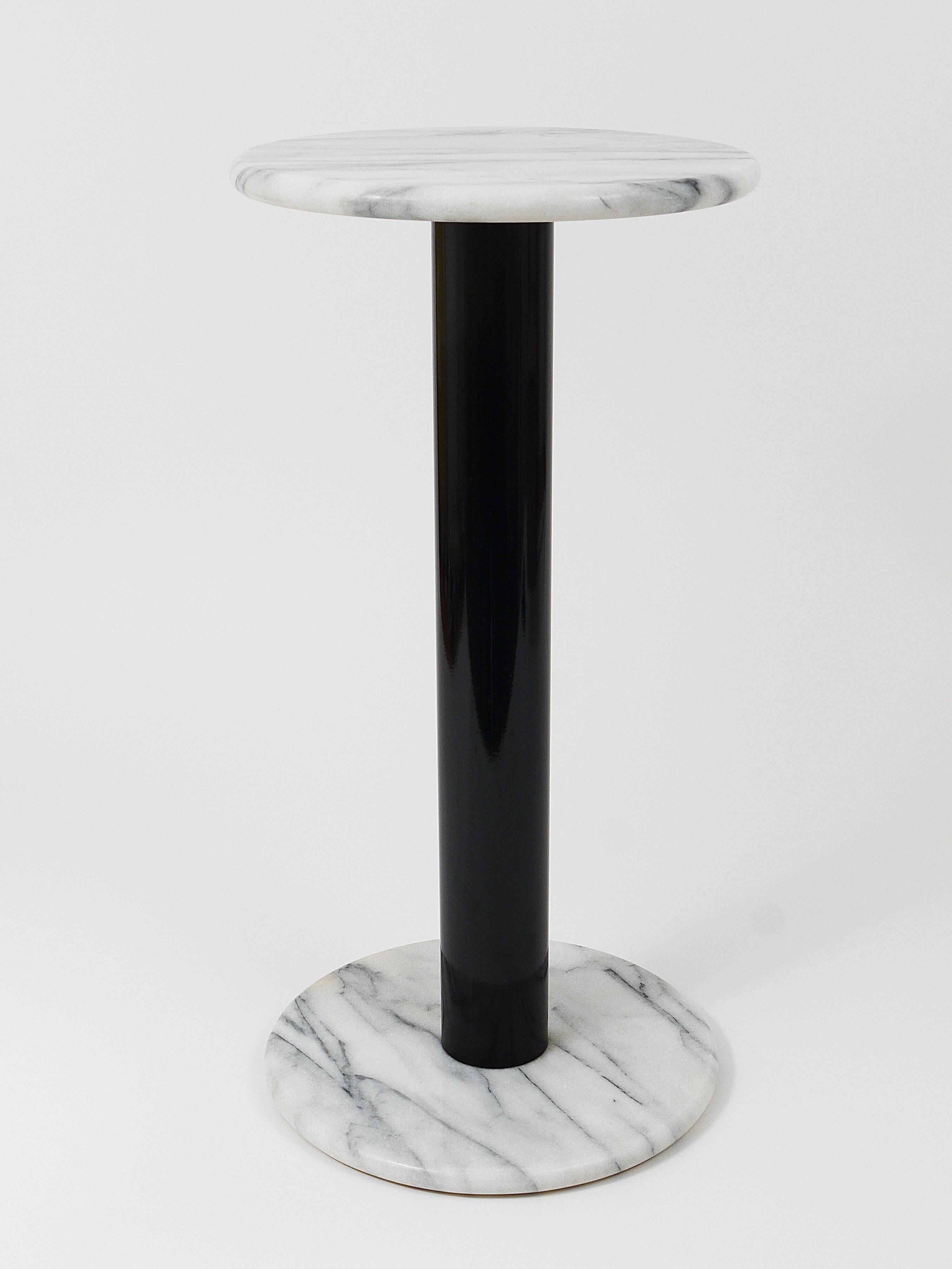 Postmodern pedestal table / plant stand in white Carrara marble, Italy, 1980s