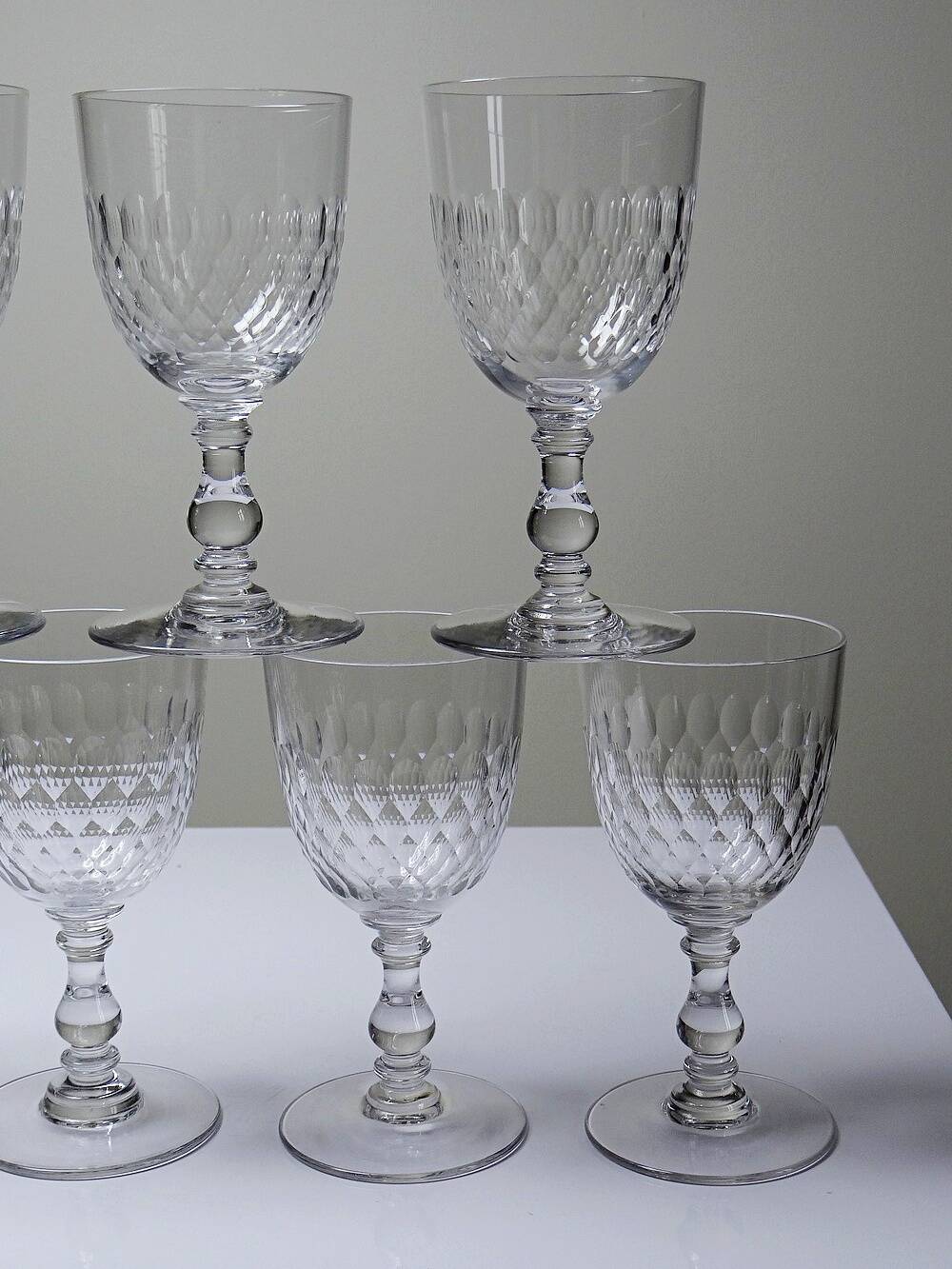 Set of 7 cut crystal port glasses by Baccarat, Richelieu variant.