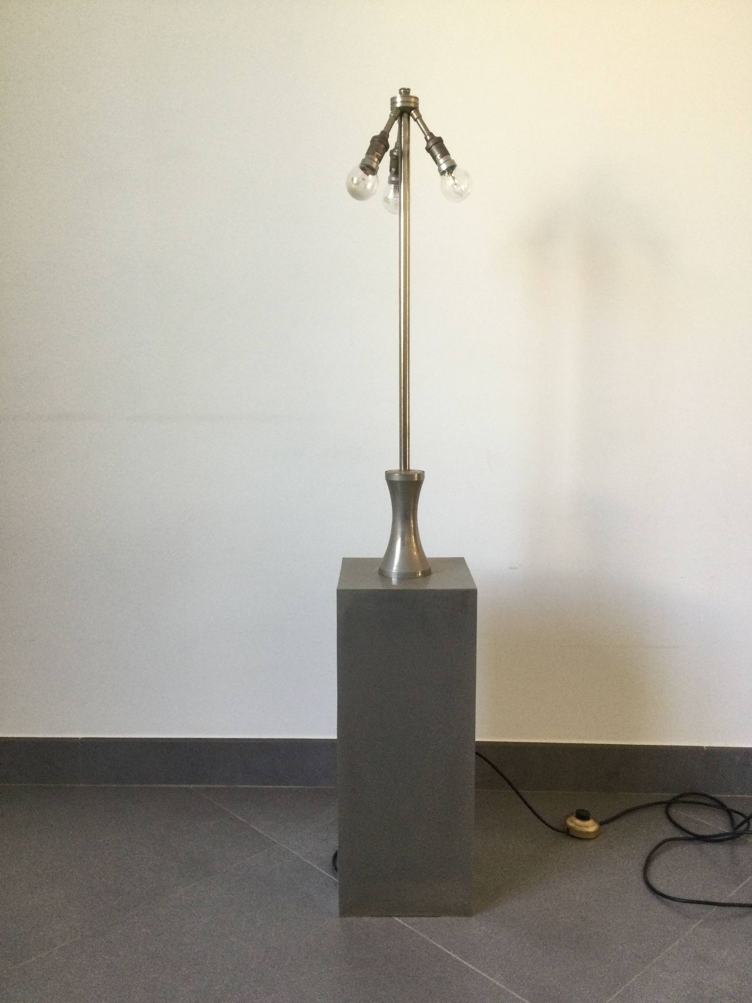 Lampe carrée en laiton chromé, 1970
