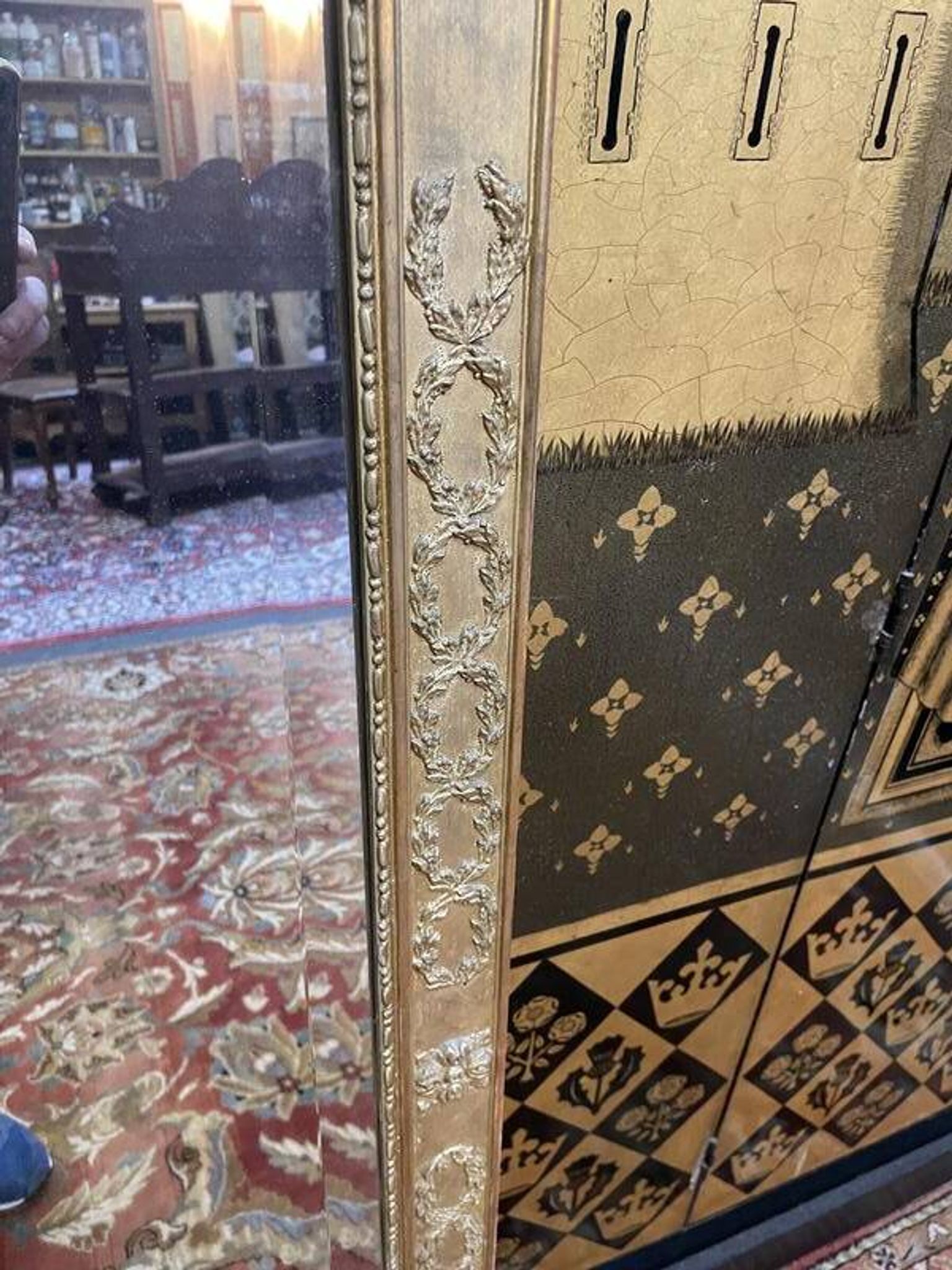 Louis XVI style mirror in gilded wood