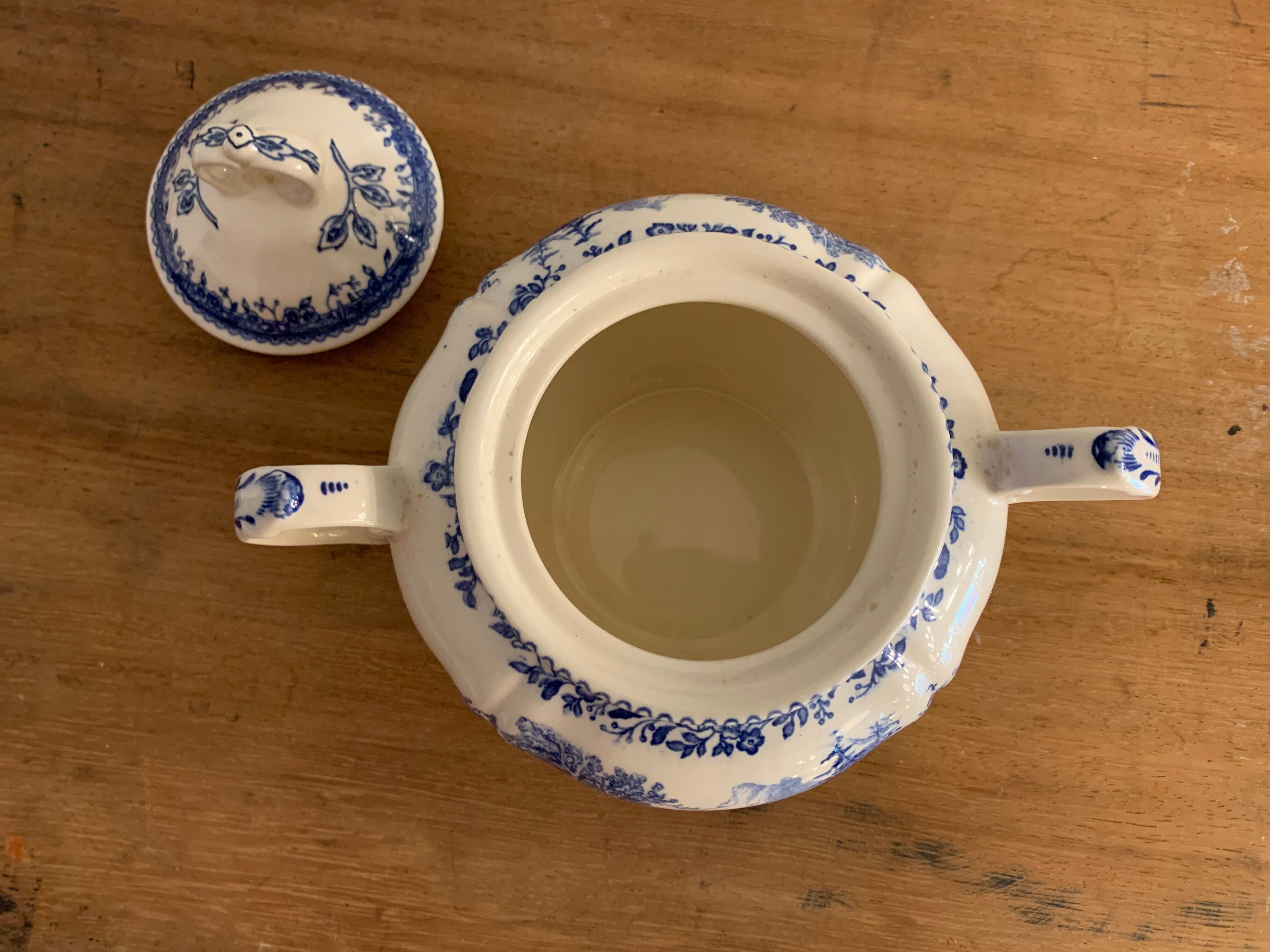 Villeroy and Boch Burgenland blue and white sugar and milk pots