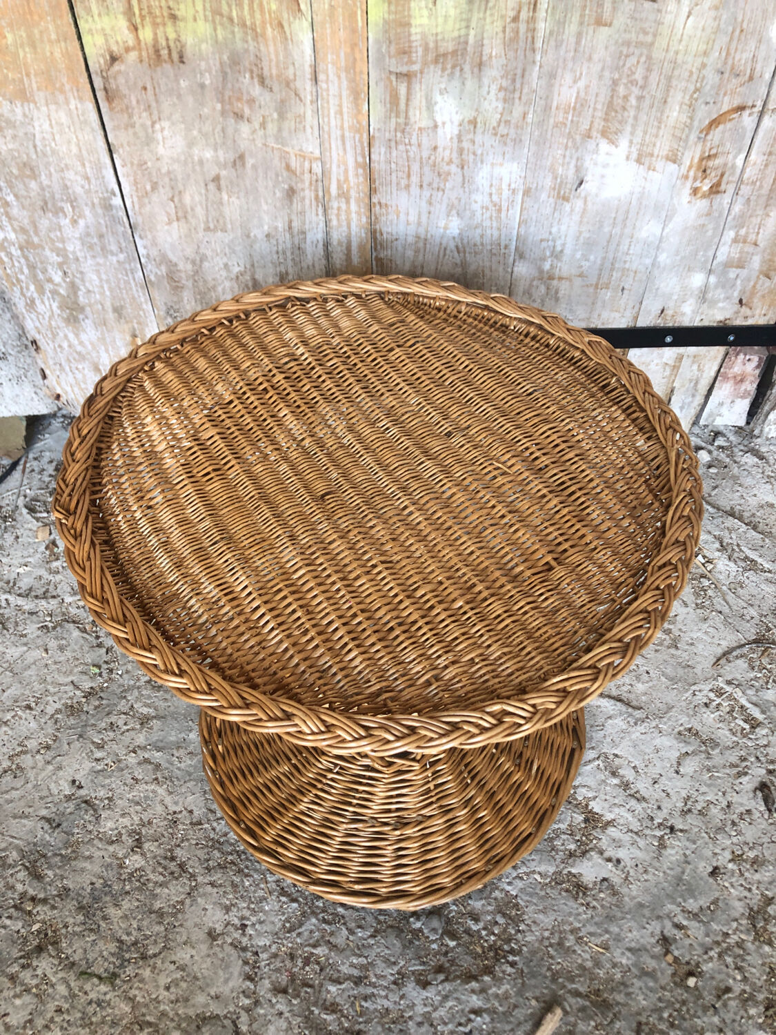 Diabolo coffee table in vintage woven wicker #a040