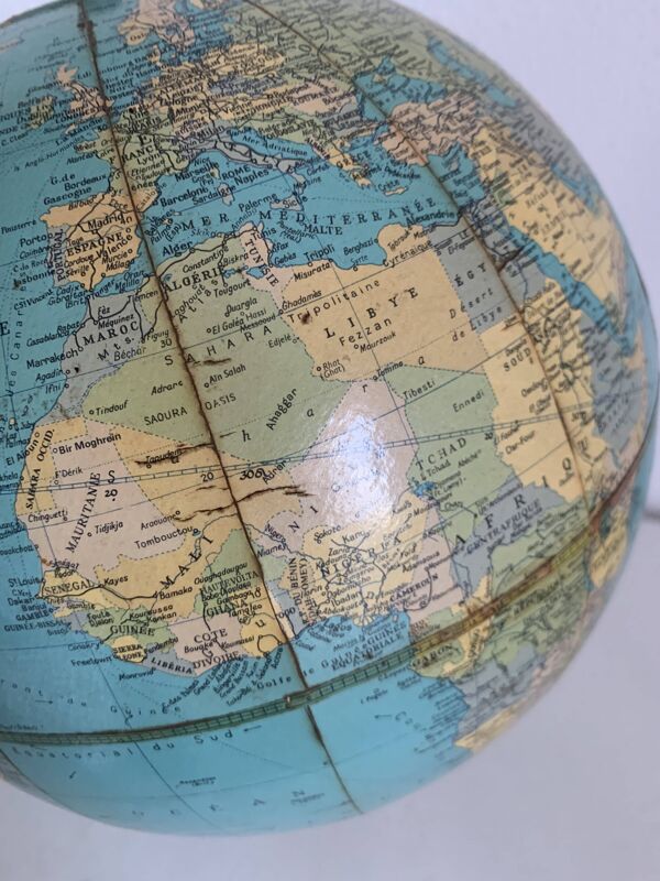Globe  vintage 1976 terrestre tripode Taride philips challenge mappemonde -