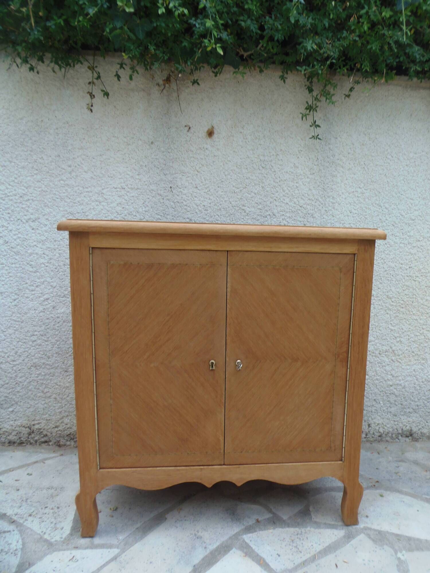 Small vintage marquetry wooden cabinet – 2 doors – Classic style