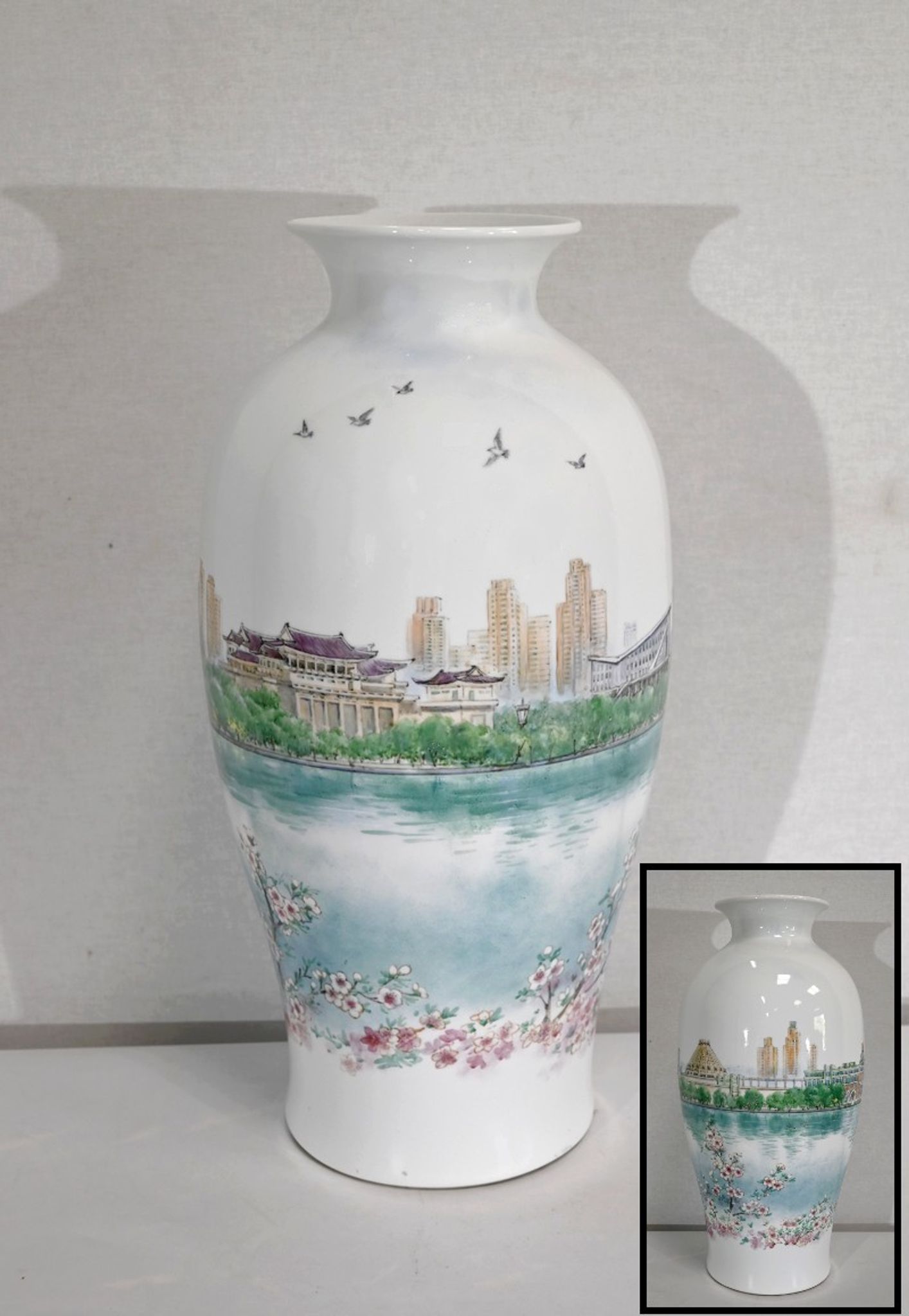 Vase en porcelaine du Japon - XXe